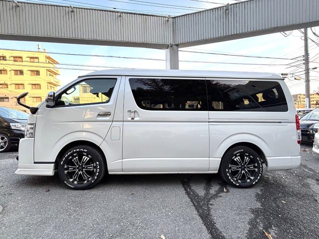 ハイエースワゴン ＧＬ　１オーナー　パワースライドドア　ステアスイッチ　　ＬＥＤヘッドライトスマートキー　イージークローザードア　　セーフティセンスＰ　メモリーナビＴＶ　Ｂカメラ　後席モニタ　ディーラー記録簿４枚６年（10枚目）