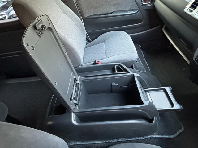 ハイエースワゴン ＧＬ　１オーナー　パワースライドドア　ステアスイッチ　　ＬＥＤヘッドライトスマートキー　イージークローザードア　　セーフティセンスＰ　メモリーナビＴＶ　Ｂカメラ　後席モニタ　ディーラー記録簿４枚６年（48枚目）