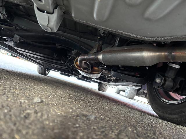 ヴォクシー ハイブリッドＺＳ　煌ＩＩＩ　ワンオーナー　禁煙車　社外ナビ　フルセグＴＶ　バックカメラ　両側パワースライドドア　ＥＴＣ２．０　セーフティセンス　クルーズコントロール　クリアランスソナー　前席シートヒーター　オートライト　ＬＥＤ（68枚目）