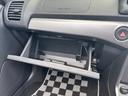 エクスプレイ　ワンオーナー　禁煙　ＭＴ車　純正ナビ＋ＴＶ　ＬＥＤヘッドライト　純正１６ＡＷ　前席シートヒーター　電動オープン　スマートキー　プッシュスタート　革巻きハンドル　横滑り防止　ディーラー記録簿９枚Ｒ６年有（40枚目）