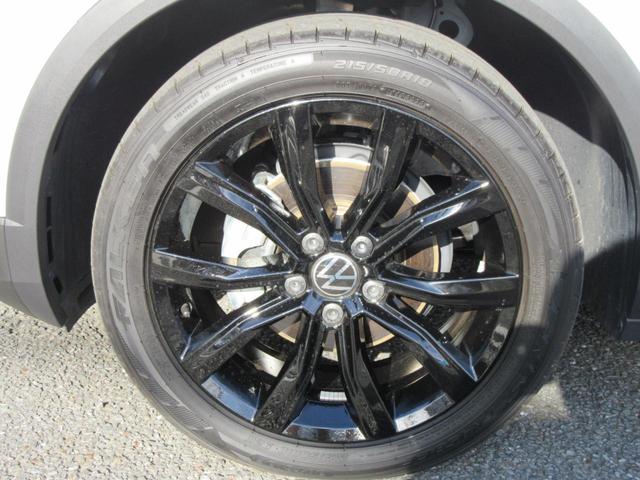 T-ロック TSI ブラックスタイル ユーザー買取 ワンオーナー 前後純正ドラレコ TVチューナー ETC2.0 デジタルメーター 正規ディーラー認定中古車 バックカメラ ACC トラベルアシスト パワーテールゲート LEDヘッドライト(14枚目)