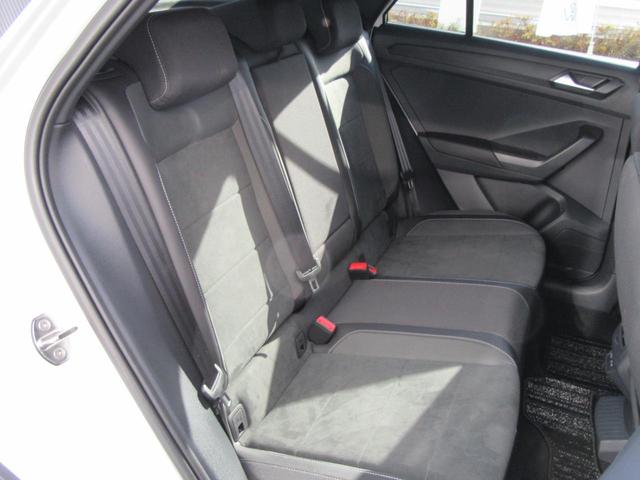 T-ロック TSI ブラックスタイル ユーザー買取 ワンオーナー 前後純正ドラレコ TVチューナー ETC2.0 デジタルメーター 正規ディーラー認定中古車 バックカメラ ACC トラベルアシスト パワーテールゲート LEDヘッドライト(16枚目)