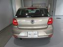 バックカメラ標準装備!駐車後退時はこれで安心です。