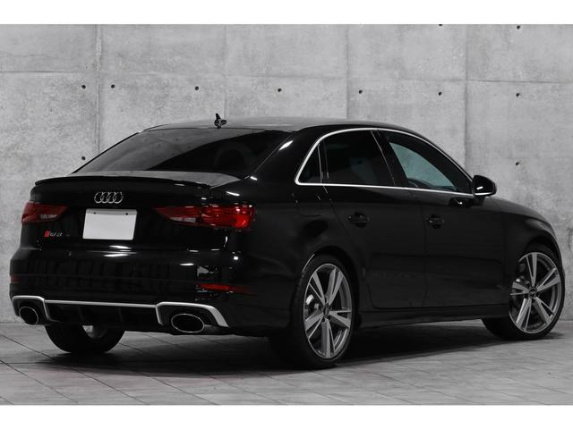 アウディ ｒｓ３の中古車を探すなら グーネット
