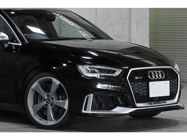 アウディ ＲＳ３スポーツバック