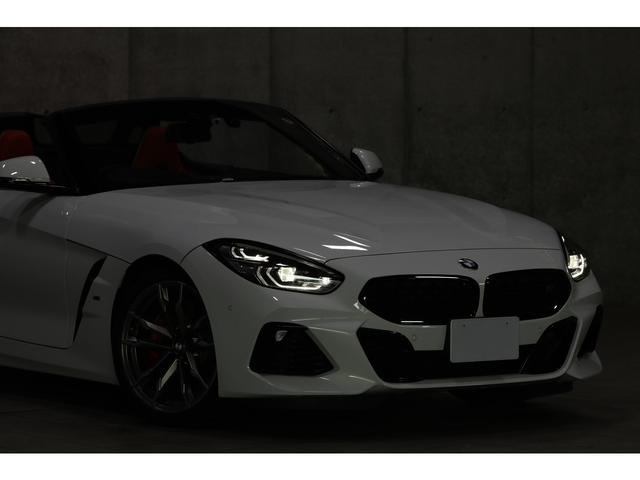 Ｚ４ Ｍ４０ｉ　直６ターボエンジン／３８７ＰＳ　ハイグロスシャドーラインプラス　レッドレザー　Ｍスポーツシート　アダプティブＭサス　Ｍスポーツブレーキ／レッド　ｈａｒｍａｎ／ｋａｒｄｏｎ　ナビ　フルセグ　Ｂカメラ（32枚目）