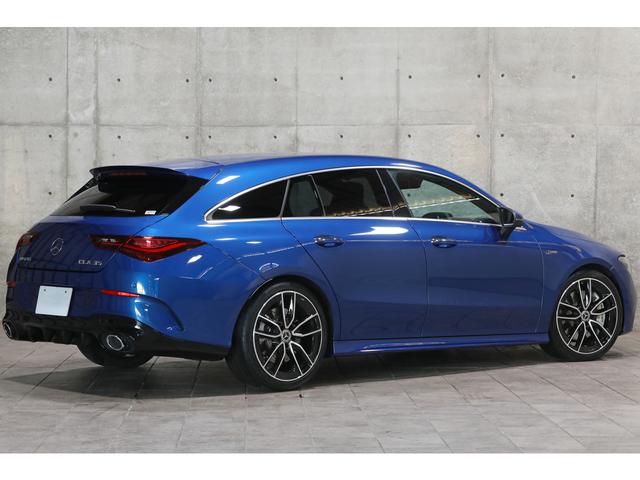 ＣＬＡクラス シューティングブレーク ＣＬＡ３５　４マチック　シューティングブレーク　後期モデル　ボディ色／スペクトラルブルーメタリック　レザー×ＤＩＮＡＭＩＣＡスポーツシート　シートヒーター　ＡＭＧパフォーマンスステア／強化ブレーキ／ダイナミックセレクト　１９ＡＷ　走行５１００ｋｍ（2枚目）