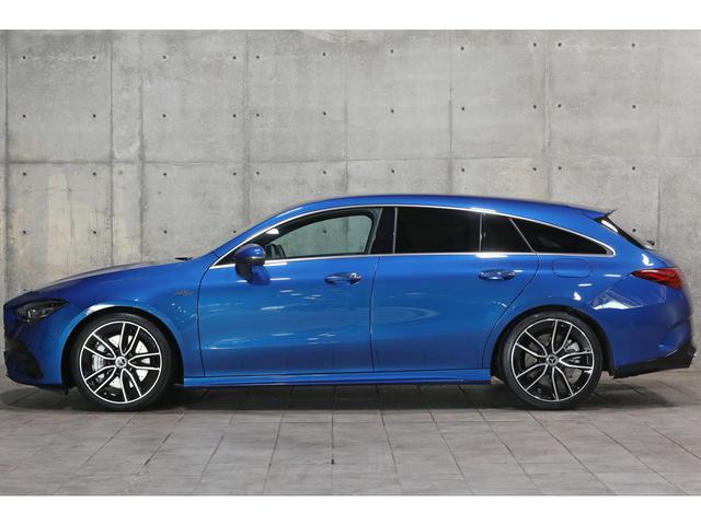 ＣＬＡクラス シューティングブレーク ＣＬＡ３５　４マチック　シューティングブレーク　後期モデル　ボディ色／スペクトラルブルーメタリック　レザー×ＤＩＮＡＭＩＣＡスポーツシート　シートヒーター　ＡＭＧパフォーマンスステア／強化ブレーキ／ダイナミックセレクト　１９ＡＷ　走行５１００ｋｍ（7枚目）