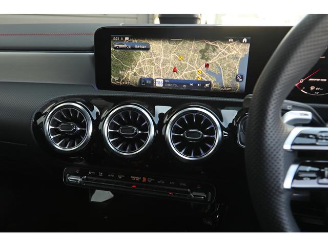 ＣＬＡクラス シューティングブレーク ＣＬＡ３５　４マチック　シューティングブレーク　後期モデル　ボディ色／スペクトラルブルーメタリック　レザー×ＤＩＮＡＭＩＣＡスポーツシート　シートヒーター　ＡＭＧパフォーマンスステア／強化ブレーキ／ダイナミックセレクト　１９ＡＷ　走行５１００ｋｍ（12枚目）