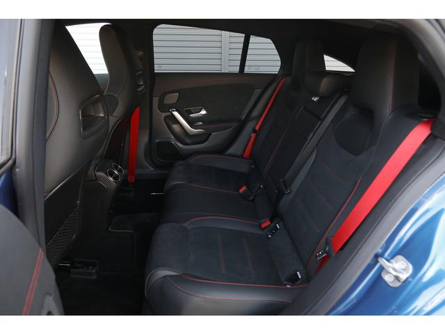 ＣＬＡクラス シューティングブレーク ＣＬＡ３５　４マチック　シューティングブレーク　後期モデル　ボディ色／スペクトラルブルーメタリック　レザー×ＤＩＮＡＭＩＣＡスポーツシート　シートヒーター　ＡＭＧパフォーマンスステア／強化ブレーキ／ダイナミックセレクト　１９ＡＷ　走行５１００ｋｍ（13枚目）