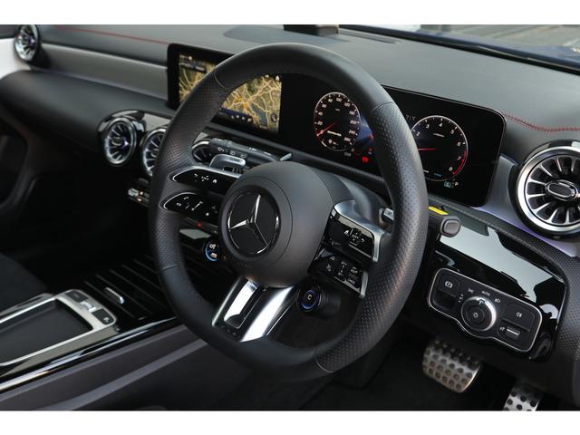 ＣＬＡクラス シューティングブレーク ＣＬＡ３５　４マチック　シューティングブレーク　後期モデル　ボディ色／スペクトラルブルーメタリック　レザー×ＤＩＮＡＭＩＣＡスポーツシート　シートヒーター　ＡＭＧパフォーマンスステア／強化ブレーキ／ダイナミックセレクト　１９ＡＷ　走行５１００ｋｍ（36枚目）