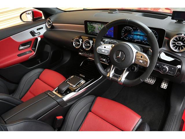 ＣＬＡクラス シューティングブレーク ＣＬＡ４５　Ｓ　４マチック＋　シューティングブレーク　ＡＭＧパフォーマンスＰＫＧ　ＡＭＧアドバンスドＰＫＧ　パノラマサンルーフ　赤黒レザーパフォーマンスシート　ヘッドアップディスプレイ　イエローシートベルト　シートヒーター＆クーラー　１９インチＡＷ（22枚目）