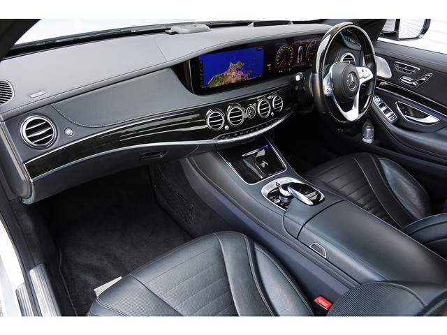 Ｓクラス Ｓ４００ｄ　ＡＭＧラインプラス　レザーエクスクルーシブＰＫＧ　ベーシックＰＫＧ　パノラマＳＲ　黒革　シートヒーター／ベンチレーション　ヘッドアップディスプレイ　Ｂｕｒｍｅｓｔｅｒサウンド　ＡＭＧ２０インチＡＷ（24枚目）