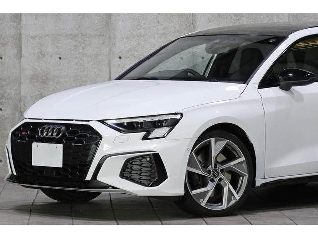 Ｓ３ スポーツバック　１ｓｔエディション　１２５台限定特別仕様車　パノラマサンルーフ　ブラックスタイリングＰＫＧ　マトリクスＬＥＤ　専用スポーツシート／ダイヤモンドステッチ　ダンピングコントロールサス　１９インチＡＷ　走行１５３００ｋｍ（21枚目）