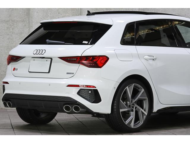 Ｓ３ スポーツバック　１ｓｔエディション　１２５台限定特別仕様車　パノラマサンルーフ　ブラックスタイリングＰＫＧ　マトリクスＬＥＤ　専用スポーツシート／ダイヤモンドステッチ　ダンピングコントロールサス　１９インチＡＷ　走行１５３００ｋｍ（28枚目）