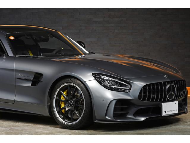 ＧＴ Ｒ　ボディカラー／セレナイトグレーマグノ　フルレザーＰＫＧ　ＯＰ１９／２０インチＡＷ　Ｂｕｒｍｅｓｔｅｒハイエンドサウンド　ＡＭＧバケットシート　イエローシートベルト　エッセンシャル＆レーダーセーフティＰ（15枚目）