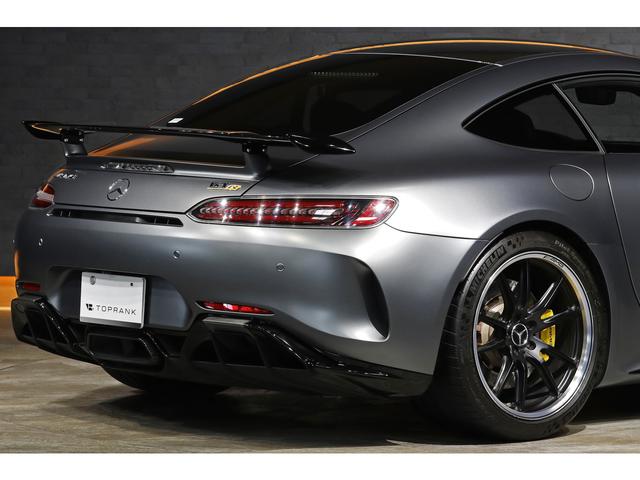 ＧＴ Ｒ　ボディカラー／セレナイトグレーマグノ　フルレザーＰＫＧ　ＯＰ１９／２０インチＡＷ　Ｂｕｒｍｅｓｔｅｒハイエンドサウンド　ＡＭＧバケットシート　イエローシートベルト　エッセンシャル＆レーダーセーフティＰ（18枚目）