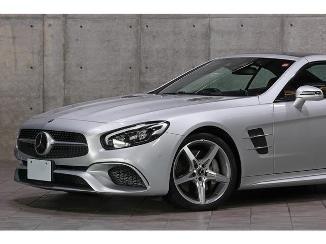 ＳＬ ＳＬ４００　パノラミックバリオルーフ　ベンガルレッドレザー　シートヒーター／ベンチレーション　エアスカーフ　ＡＢＣサスペンション　ＬＥＤインテリジェントライト　１９インチＡＷ　走行１５３００ｋｍ　ワンオーナー（21枚目）
