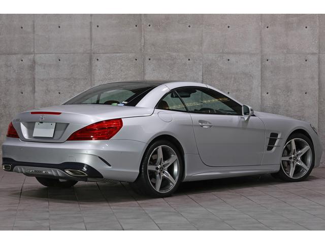 ＳＬ ＳＬ４００　パノラミックバリオルーフ　ベンガルレッドレザー　シートヒーター／ベンチレーション　エアスカーフ　ＡＢＣサスペンション　ＬＥＤインテリジェントライト　１９インチＡＷ　走行１５３００ｋｍ　ワンオーナー（27枚目）