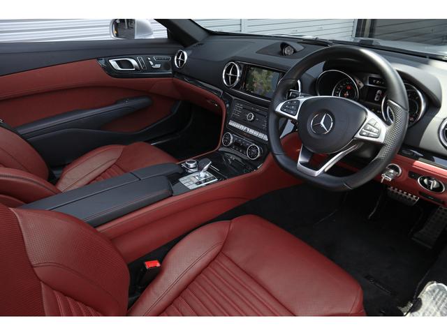 ＳＬ ＳＬ４００　パノラミックバリオルーフ　ベンガルレッドレザー　シートヒーター／ベンチレーション　エアスカーフ　ＡＢＣサスペンション　ＬＥＤインテリジェントライト　１９インチＡＷ　走行１５３００ｋｍ　ワンオーナー（31枚目）