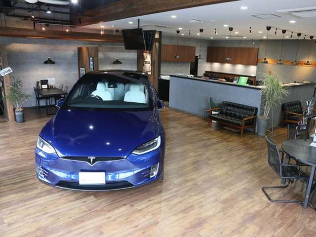 ＳＬ ＳＬ４００　パノラミックバリオルーフ　ベンガルレッドレザー　シートヒーター／ベンチレーション　エアスカーフ　ＡＢＣサスペンション　ＬＥＤインテリジェントライト　１９インチＡＷ　走行１５３００ｋｍ　ワンオーナー（42枚目）