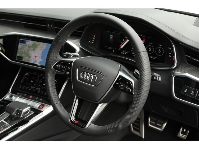 ＲＳ６アバント パフォーマンス ベースグレード　ｅｘｃｌｕｓｉｖｅカラー／グレイシアホワイトマット　カーボン／ブラックスタイリングＰＫＧ　パノラマＳＲ　ＲＳエキゾースト　ＯＰ２２ＡＷ　カーボントリム　黒革　シートクーラー　ＨＵＤ　サラウンドビュー（42枚目）