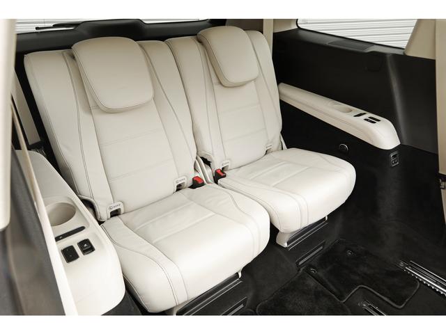 ＧＬＳ ＧＬＳ４００ｄ　４マチック　ＡＭＧライン　ＡＭＧライン　リアエンタメ　パノラマＳＲ　ベージュ革　全列シートヒーター　ベンチレーション　エナジャイジングＰＫＧ　Ｂｕｒｍｅｓｔｅｒ　ＭＢＵＸ　３６０°カメラ　２１ＡＷ　車検Ｒ８．９迄　１オーナー（13枚目）