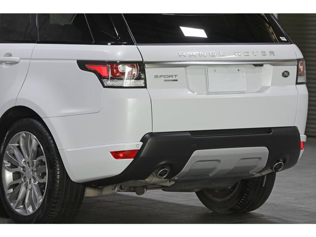 レンジローバースポーツ ＨＳＥ　パノラマＳＲ　エスプレッソレザー　７人乗り　シートヒーター　ウッドトリム　デジタルメーター　ボディカラー／ユーロンホワイトＭ　ナビ　サラウンドカメラ　ＯＰ２１インチＡＷ　エアサス　車検Ｒ８．１１迄（17枚目）