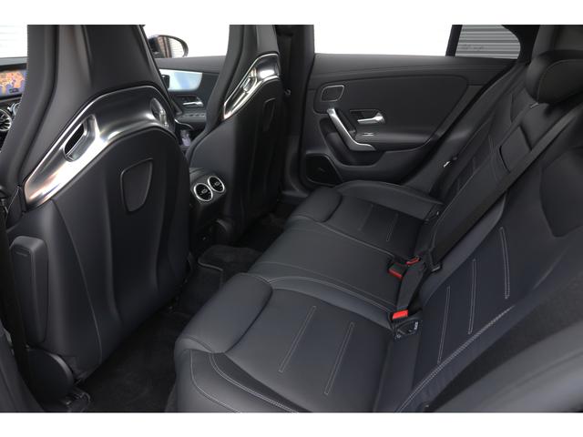 ＣＬＡクラス ＣＬＡ４５　Ｓ　４マチック＋　ＡＭＧパフォーマンス＆アドバンスドＰＫＧ　パノラマＳＲ　黒革　ベンチレーション　Ｂｕｒｍｅｓｔｅｒ　ＨＵＤ　ＭＢＵＸ　ＡＭＧパフォーマンスステア　鍛造１９ＡＷ　ＡＭＧライドコントロールサス　１オーナー（30枚目）