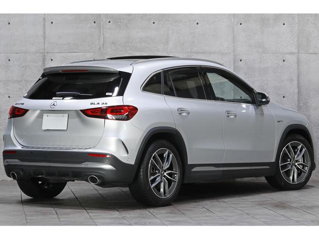 ＧＬＡクラス ＧＬＡ３５　４マチック　ＡＭＧパフォーマンス／アドバンスドＰＫＧ　パノラマサンルーフ　グレー／ブラックレザー　パフォーマンスシート／ステアリング　アドバンスドサウンド　ＨＵＤ　ナビＰＫＧ　フルセグ　３６０度カメラ　１オーナー（2枚目）