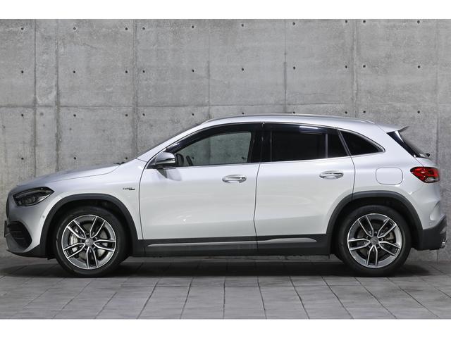 ＧＬＡクラス ＧＬＡ３５　４マチック　ＡＭＧパフォーマンス／アドバンスドＰＫＧ　パノラマサンルーフ　グレー／ブラックレザー　パフォーマンスシート／ステアリング　アドバンスドサウンド　ＨＵＤ　ナビＰＫＧ　フルセグ　３６０度カメラ　１オーナー（18枚目）