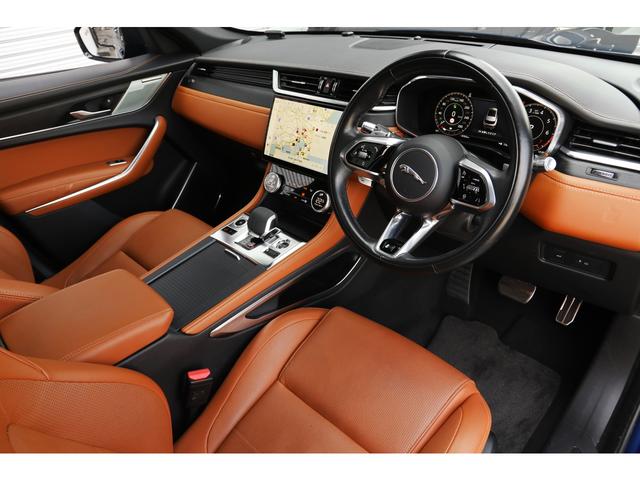 Ｆペイス Ｒ－ダイナミック　ＳＥ　Ｐ２５０　ブラックパック　パノラマＳＲ　シエナタンレザー　シートヒーター　ＭＥＲＩＤＩＡＮ　チャコールアッシュトリム　アダプティブダイナミクス　ＯＰ２１ＡＷ　ナビ　３Ｄサラウンドカメラ　ＡＣＣ　レーンキープ（25枚目）