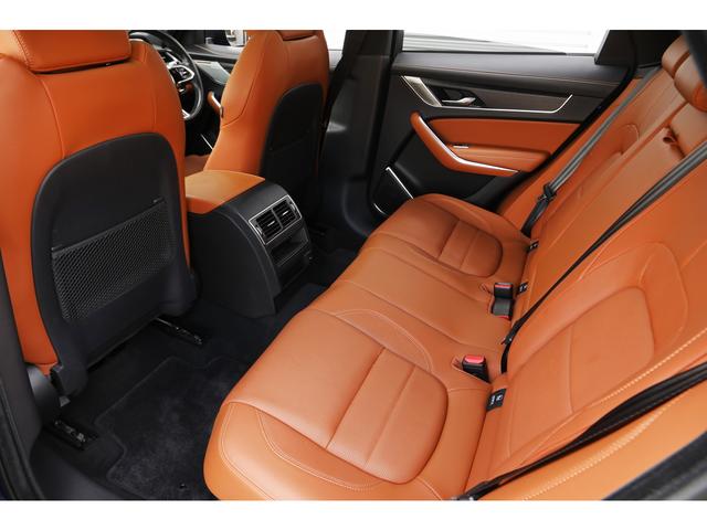 Ｆペイス Ｒ－ダイナミック　ＳＥ　Ｐ２５０　ブラックパック　パノラマＳＲ　シエナタンレザー　シートヒーター　ＭＥＲＩＤＩＡＮ　チャコールアッシュトリム　アダプティブダイナミクス　ＯＰ２１ＡＷ　ナビ　３Ｄサラウンドカメラ　ＡＣＣ　レーンキープ（28枚目）