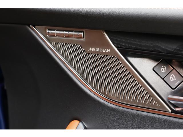 Ｆペイス Ｒ－ダイナミック　ＳＥ　Ｐ２５０　ブラックパック　パノラマＳＲ　シエナタンレザー　シートヒーター　ＭＥＲＩＤＩＡＮ　チャコールアッシュトリム　アダプティブダイナミクス　ＯＰ２１ＡＷ　ナビ　３Ｄサラウンドカメラ　ＡＣＣ　レーンキープ（41枚目）
