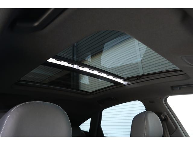 Ｑ５スポーツバック ４０ＴＤＩクワトロ　Ｓライン　Ｓラインプラス＆コンフォートＰＫＧ　パノラマサンルーフ　Ｂ＆Ｏサウンド　マトリクスＬＥＤ　ＯＰ２０インチＡＷ　スポーツシート　前後シートヒーター　ＴＶ　ナビ　サラウンドビュー　ＡＣＣ　サイドアシスト（10枚目）