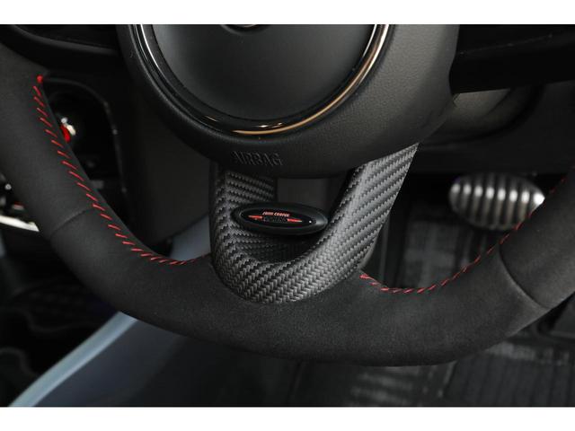 ＭＩＮＩ クーパーＳ　クラブマン　ジョンクーパーワークストリム　ＭＩＮＩユアーズトリム　黒革　アムゼックスラムエアシステム＆カーボンリップ　カーボンインテーク　アイバッハ車高調　ＪＣＷ純正ステア＆オーバーフェンダー　ＪＣＷ可変バルブリモコン付マフラー＆ブレーキ（41枚目）