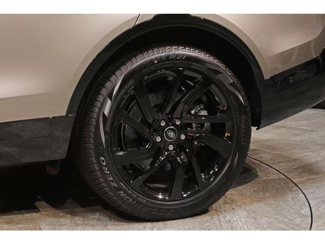 ディスカバリー ダイナミック　ＳＥ　Ｄ３５０　ＭＨＥＶ　ＭＣ後３５０馬力　コールドクライメート＆コンフォートＰ　パノラマＳＲ　白×黒革　電動３ｒｄシート　ＨＵＤ　２１ＡＷ　登録済未使用車（33枚目）