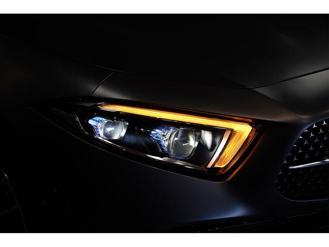 ＣＬＳクラス ＣＬＳ４５０　４マチック　スポーツ　ボディ色／ｄｅｓｉｇｎｏセレナイトグレーマグノ（マットカラー）　エクスクルーシブＰＫＧ　ＡＭＧ２０インチＡＷ　シートヒーター　シートベンチレーター　リラクゼーション機能　ＨＵＤ　ブルメスターサウンド（34枚目）