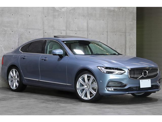 Ｓ９０ Ｔ６　ＡＷＤ　インスクリプション　ガラスサンルーフ　ブロンドレザーシート　走行距離５４００ｋｍ　シートヒーター　ベンチレーター　Ｂｏｗｅｒｓ＆Ｗｉｌｋｉｎｓ　ヘッドアップディスプレイ　ＬＥＤヘッドライト　３６０°カメラ　２０インチＡＷ（8枚目）