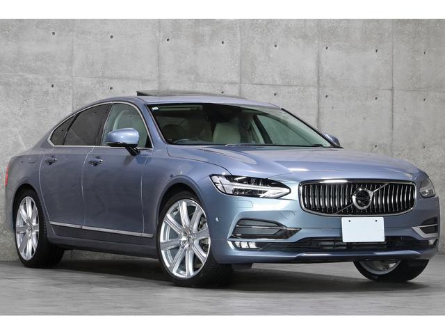 Ｓ９０ Ｔ６　ＡＷＤ　インスクリプション　ガラスサンルーフ　ブロンドレザーシート　走行距離５４００ｋｍ　シートヒーター　ベンチレーター　Ｂｏｗｅｒｓ＆Ｗｉｌｋｉｎｓ　ヘッドアップディスプレイ　ＬＥＤヘッドライト　３６０°カメラ　２０インチＡＷ（15枚目）