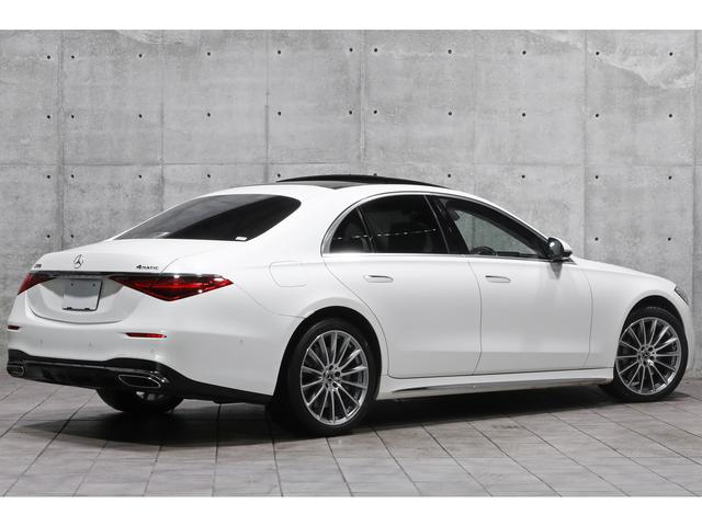 Ｓクラス Ｓ５００　４マチック　ＡＭＧライン　ＡＭＧライン　レザーエクスクルーシブＰＫＧ　ベーシックＰＫＧ　パノラマＳＲ　ＡＬＰＩＮＥリアモニター　マキアートベージュ革　シートヒーター　ベンチレーション　Ｂｕｒｍｅｓｔｅｒ　ＡＭＧ２０インチＡＷ（2枚目）