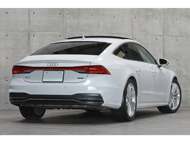 Ａ７スポーツバック ５５ＴＦＳＩクワトロ　デビューパッケージ　リアコンフォートパッケージ　アシスタンスパッケージ　パノラマサンルーフ　ベージュレザー　シートヒーター／クーラー　Ｂａｎｇ＆Ｏｌｕｆｓｅｎサウンド　レーザーライト　２０インチＡＷ　２０１９年モデル（20枚目）