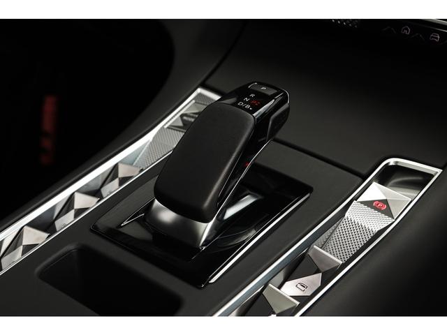 ＤＳ７ オペラ　Ｅ－テンス　４×４　パノラミックサンルーフ　ブラックナッパレザーシート　シートヒーター　シートベンチレーター　フロントガラスヒーター　ＦＯＣＡＬＥｌｅｃｔｒａサウンド　ＤＳピクセルＬＥＤ　２０ＡＷ　新車保証Ｒ８．１０迄（39枚目）