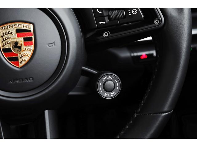 911 911カレラ4GTS SPカラー/クレヨン スポーツクロノPKG ティンテッドLEDマトリックス ブラックレザーインテリア 18wayシート シートクーラー Burmester PDCC フロントリフター 20/21AW(41枚目)
