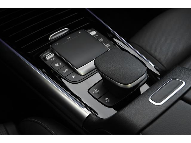 ＧＬＡクラス ＧＬＡ４５　Ｓ　４マチック＋　ＡＭＧパフォーマンス＆アドバンスドＰＫＧ　パノラマＳＲ　グレー×ブラックレザー　ベンチレーション　ＡＭＧパフォーマンスステア　Ｂｕｒｍｅｓｔｅｒ　ＨＵＤ　ナビ　ＡＭＧライドコントロールサス　２０ＡＷ（30枚目）