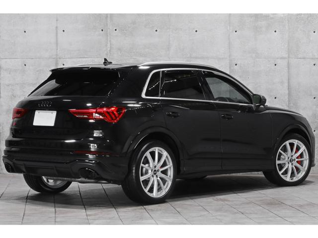 RS Q3 ベースグレード マトリクスLED RSスポーツエグゾースト レッドキャリパー 20インチAW Sスポーツシート/ナッパレザー バーチャルコックピット ナビ フルセグ サラウンドビュー ACC サイド/レーンアシスト(2枚目)
