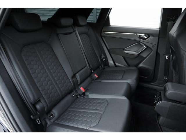 RS Q3 ベースグレード マトリクスLED RSスポーツエグゾースト レッドキャリパー 20インチAW Sスポーツシート/ナッパレザー バーチャルコックピット ナビ フルセグ サラウンドビュー ACC サイド/レーンアシスト(29枚目)