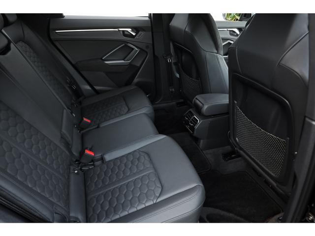 RS Q3 ベースグレード マトリクスLED RSスポーツエグゾースト レッドキャリパー 20インチAW Sスポーツシート/ナッパレザー バーチャルコックピット ナビ フルセグ サラウンドビュー ACC サイド/レーンアシスト(30枚目)