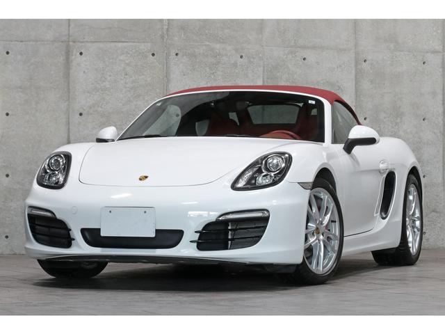 ボクスター ボクスター 左ハンドル レザーインテリア/カレラレッド レッドソフトトップ スポーツデザインステアリング ボディ同色ロールオーバーバー ウインドディフレクター バックカメラ 19インチAW 走行36300km(17枚目)