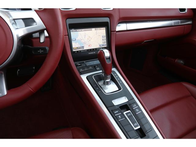 ボクスター ボクスター 左ハンドル レザーインテリア/カレラレッド レッドソフトトップ スポーツデザインステアリング ボディ同色ロールオーバーバー ウインドディフレクター バックカメラ 19インチAW 走行36300km(38枚目)